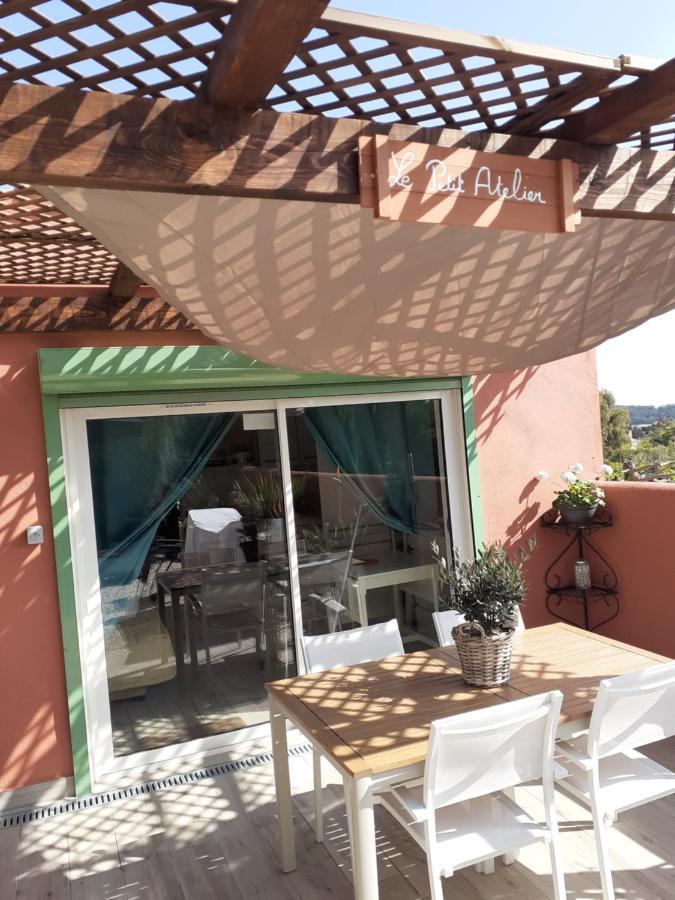 Le Petit Atelier Bormes-les-Mimosas Exterior foto